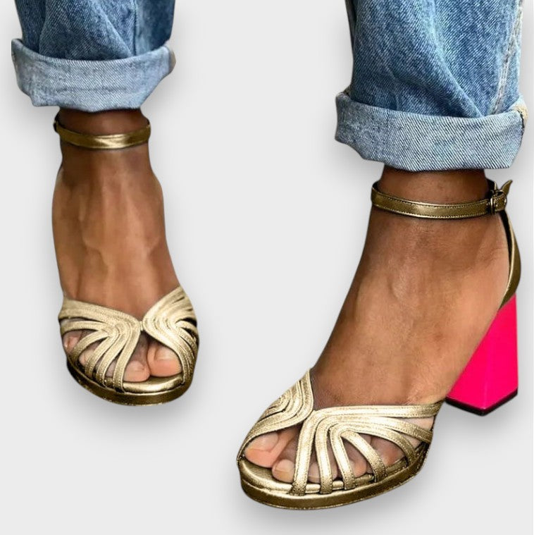 Elisa | Classic Sandals with Golden Straps